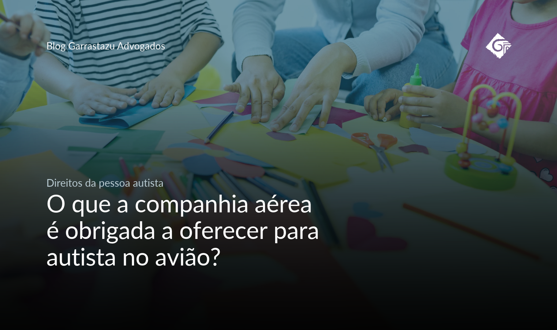 O que a companhia aérea é obrigada a oferecer para autista no avião?
